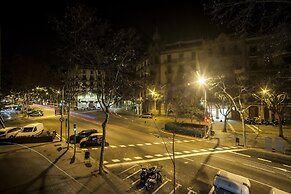 360 Hostel Borne