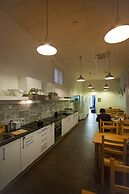 360 Hostel Borne
