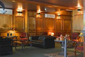Aspen Hotel & Apart