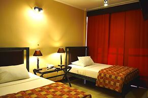 Aspen Hotel & Apart