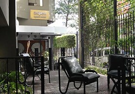 Aspen Hotel & Apart