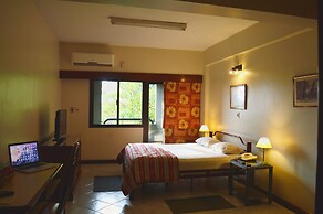 Aspen Hotel & Apart