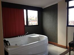 Aspen Hotel & Apart