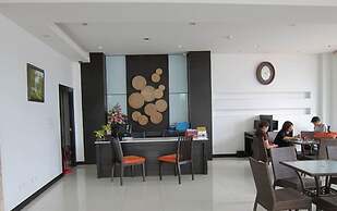 The White Pearl Hotel