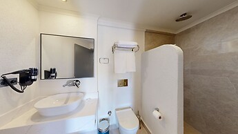 Ünsal Hotel