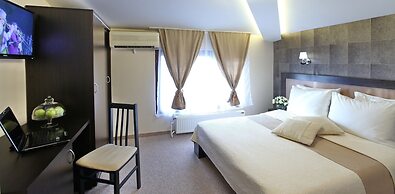Hotel Vozarev