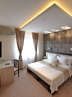 Hotel Vozarev