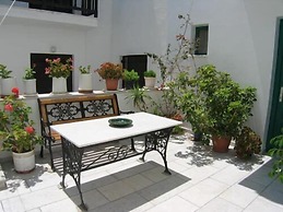 Studios Simos
