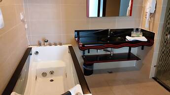 MB Hotel