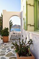 Villa Isabella Studios & Suites