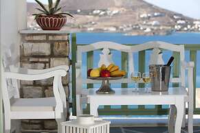 Villa Isabella Studios & Suites