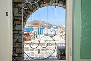 Villa Isabella Studios & Suites