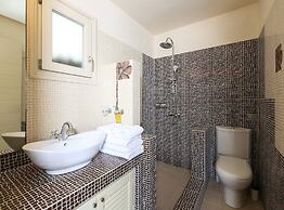 Villa Isabella Studios & Suites