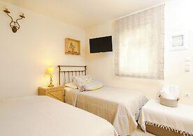 Villa Isabella Studios & Suites