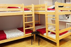 Absynt Hostel