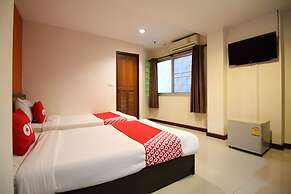 Pannee Lodge Khaosan (SHA Plus)