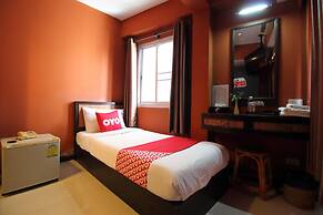 Pannee Lodge Khaosan (SHA Plus)