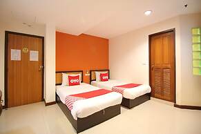 Pannee Lodge Khaosan (SHA Plus)