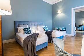 Family Apartments Rinascimento Palace