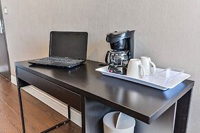 Nu Hotel Toronto