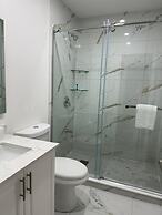 Nu Hotel Toronto