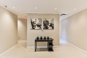 Nu Hotel Toronto