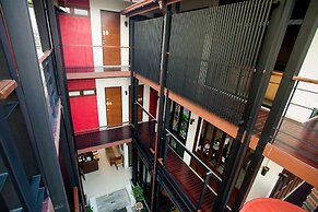 Le Canal Boutique House