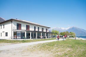 Lake Como Beach Hostel