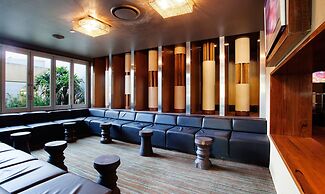 Villa Noosa Hotel