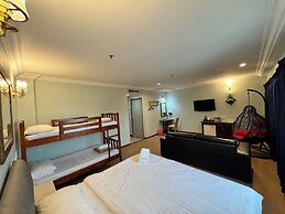 Fair Park Hotel