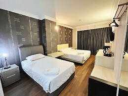 Fair Park Hotel