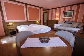 Hotel Compagnoni