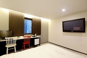 Queens Hotel Seomyeon Busan