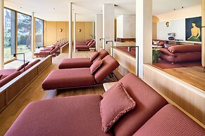 LA Maison Hotel