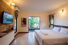 La-or Resort