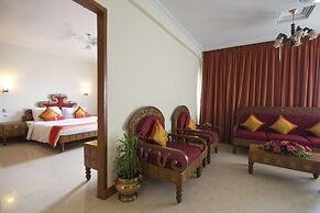 Dolphin Hotel