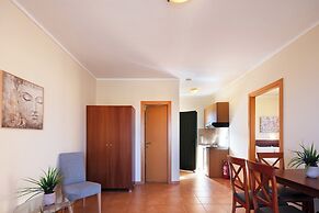 Dia Apartments