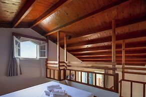 Dia Apartments