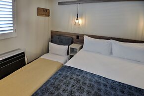 Road Lodge N1 City