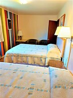 Red Top Motor Inn