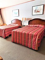 Red Top Motor Inn