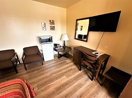 Red Top Motor Inn