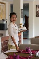 Labak River Hotel by EPS