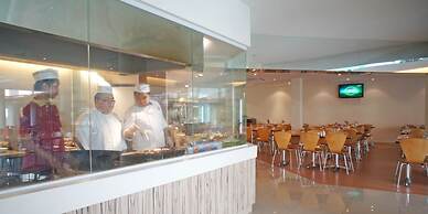 Grand Dormani Rajah Court Hotel