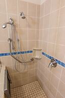 Road Lodge Centurion