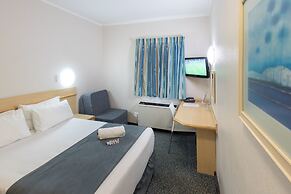 Road Lodge Centurion