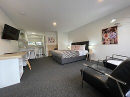 Coastal Motel