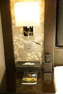 City Bay Palace Hotel