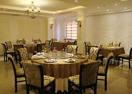 City Bay Palace Hotel