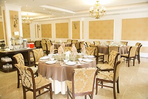 City Bay Palace Hotel